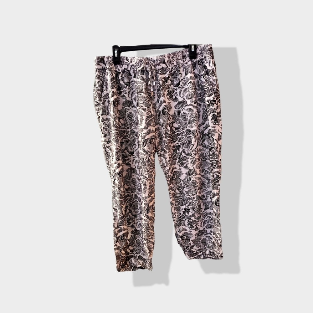 Old Navy Soft Pants - Picture 4 of 8